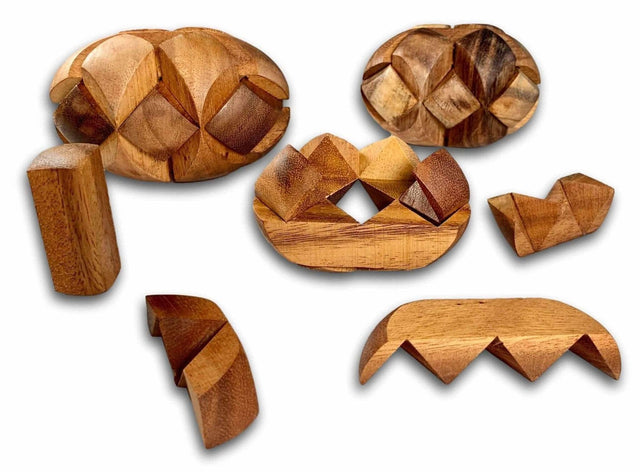 Last Minute Gifts - Football (Rugby) - Halftime Challenge - Wood Puzzle - Creative Crafthouse