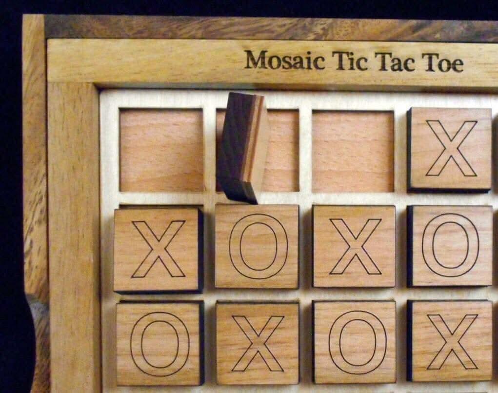 Mosaic Tic Tac Toe – Get 3 or 4 in a Row - Comes with Base, Cover and Internal Grid - Creative Crafthouse