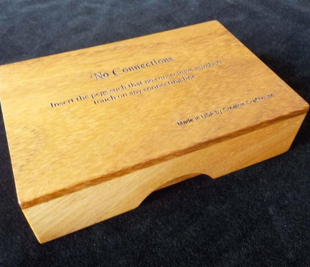 No Connection wood brain teaser puzzle - unique design from Martin Gardner book - looks easy but NOT - Creative Crafthouse