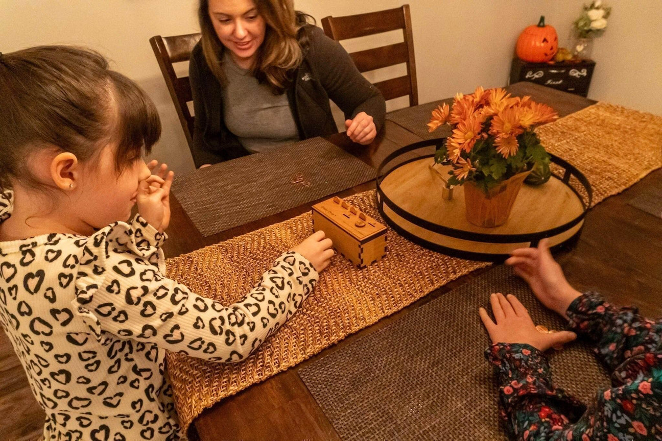 z Airbnb Puzzles & Games - Creative Crafthouse