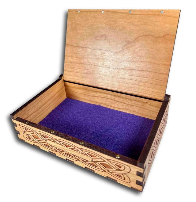 Personalizable DnD Gift - Personalized Wooden Dice Box for TTRPG gaming - 7" x 4.5" x 1.5" - Dungeons and Dragons Accessory - Creative Crafthouse
